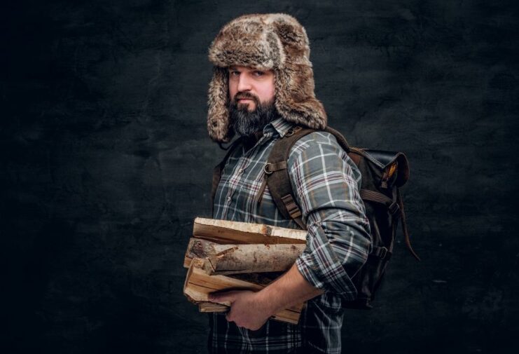 今年你能买到的最佳冬季配饰(寒冷天气男士围巾、手套和帽子)